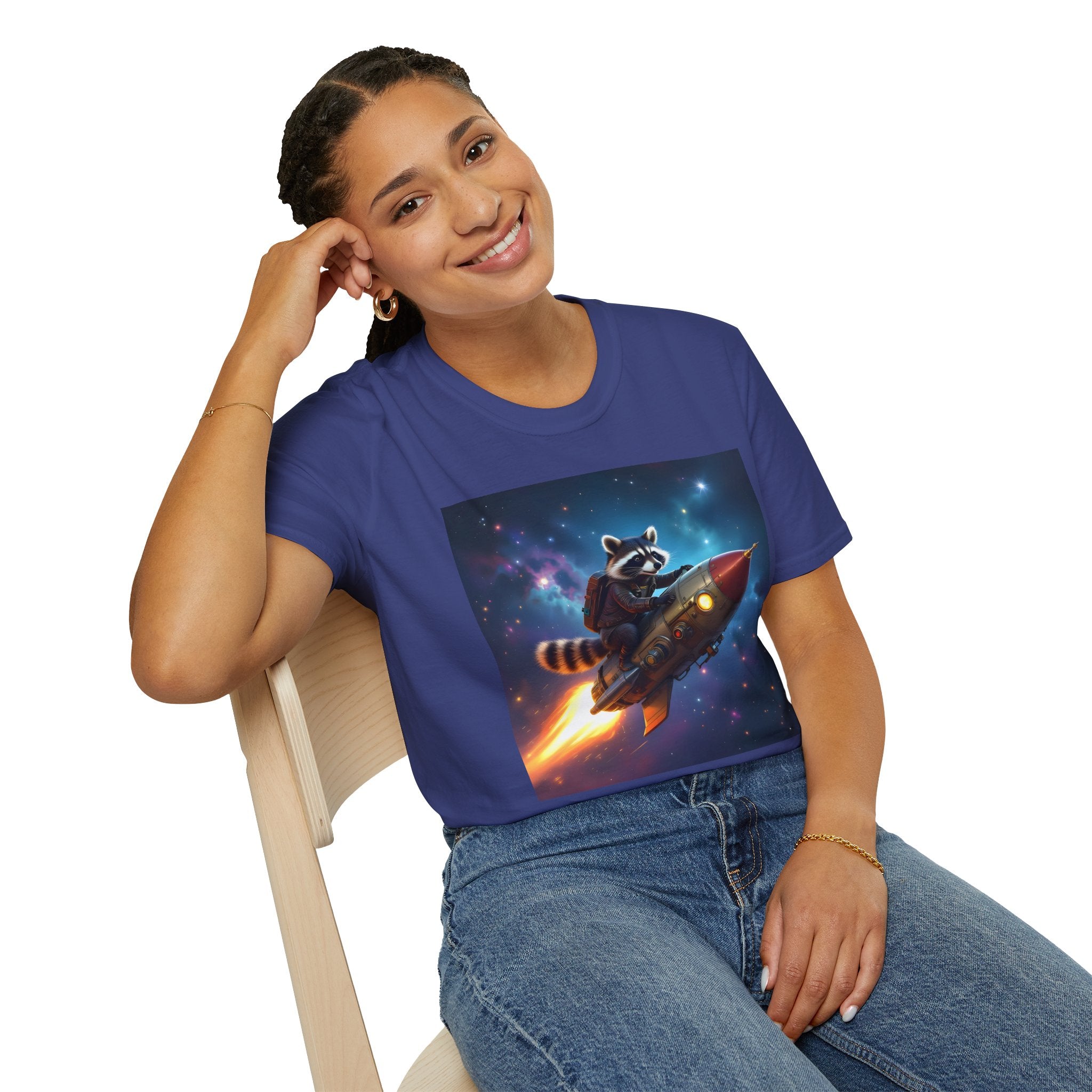 Raccoon on a Rocket – T-shirt