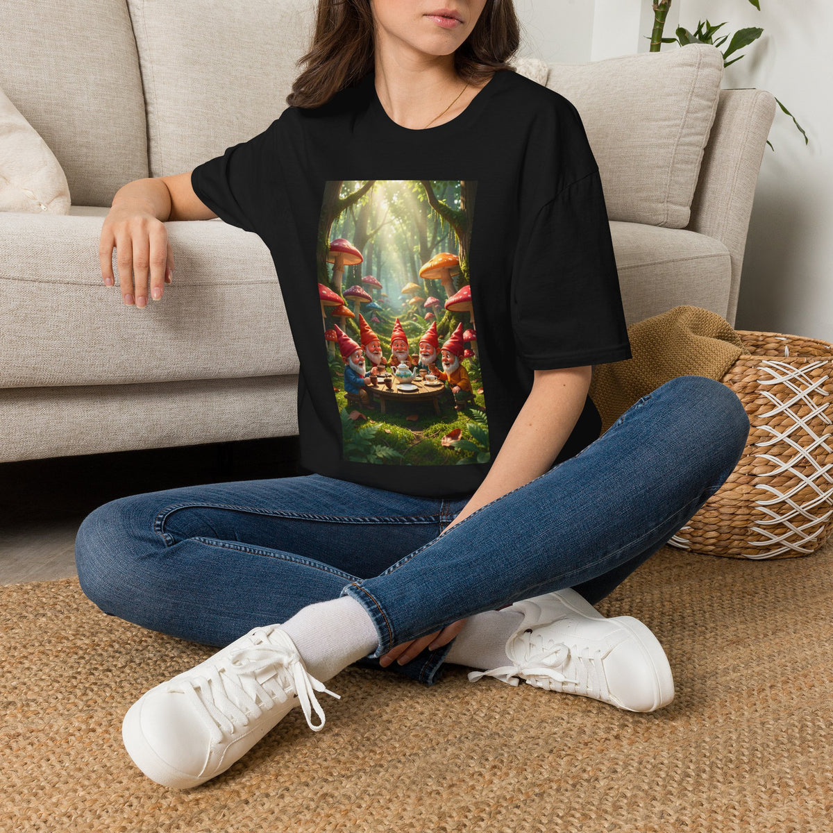 Gnome Tea Party – T-shirt