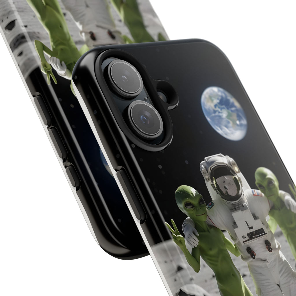 Astronaut Selfie – Phone Case (iPhone and Samsung Galaxy)