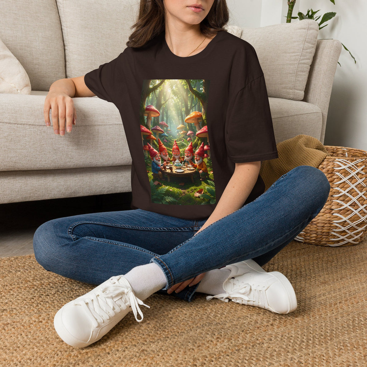 Gnome Tea Party – T-shirt