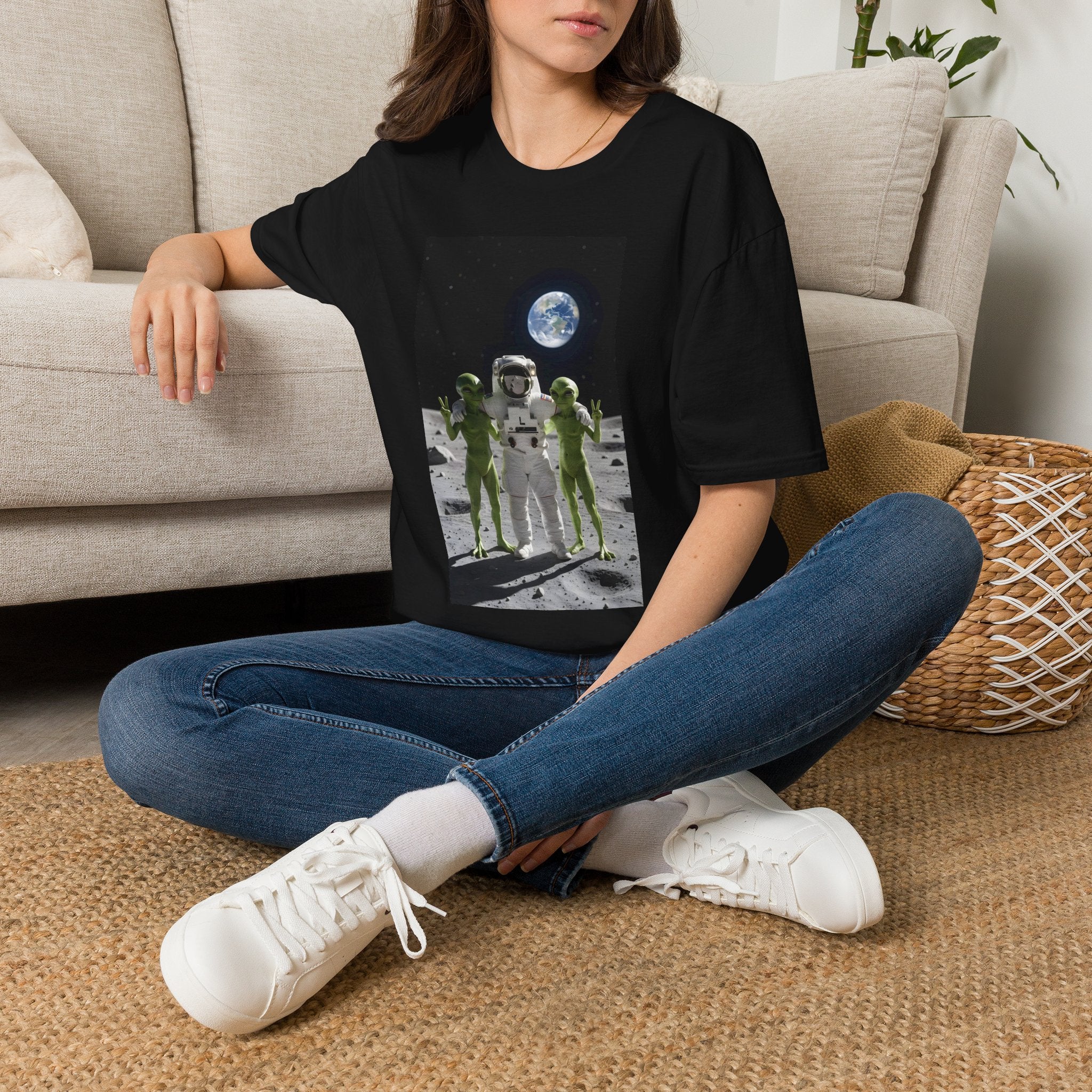Astronaut Selfie – T-shirt