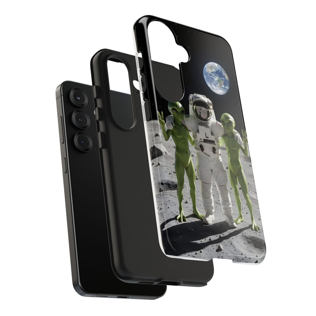 Astronaut Selfie – Phone Case (iPhone and Samsung Galaxy)