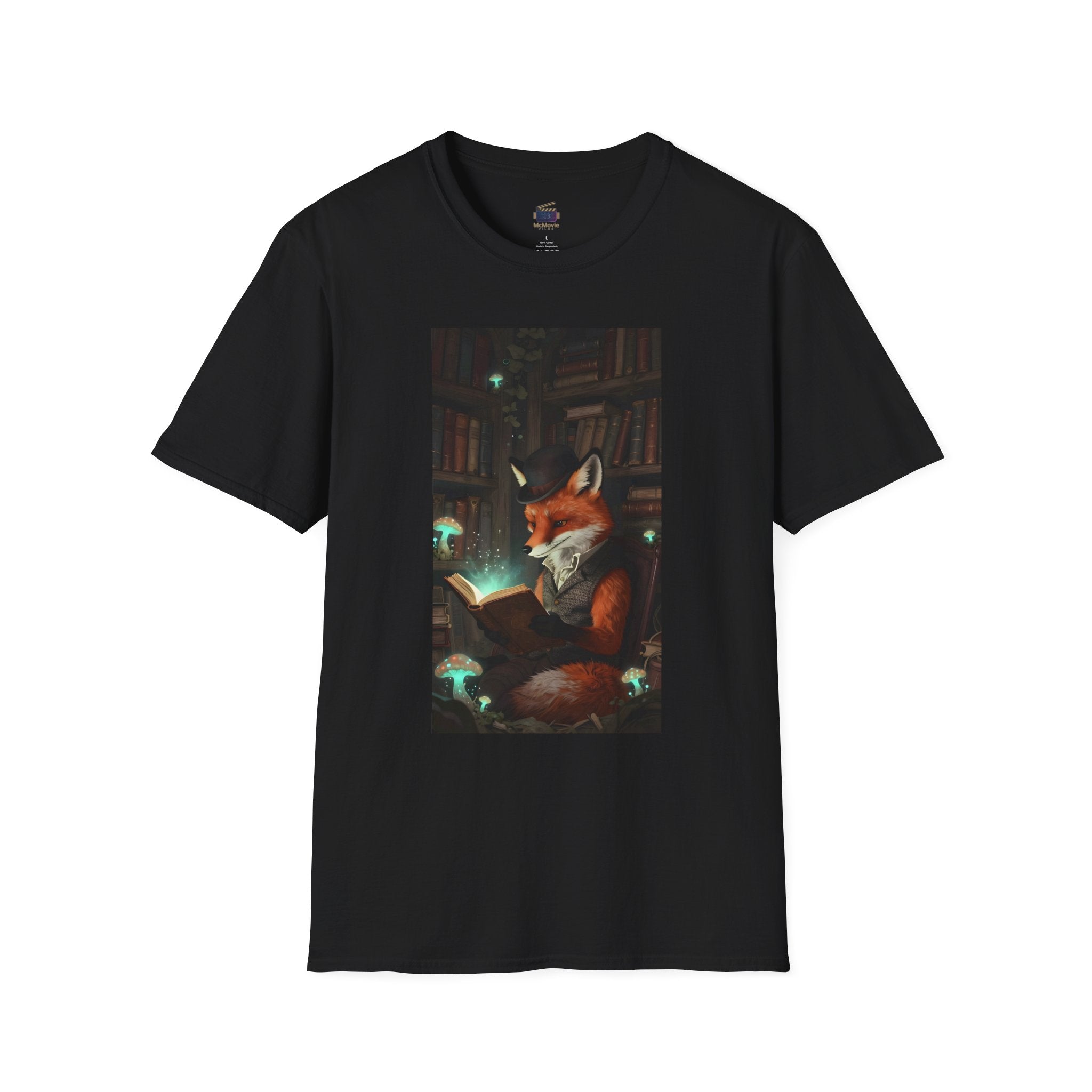 Fox Reading Book – T-Shirt