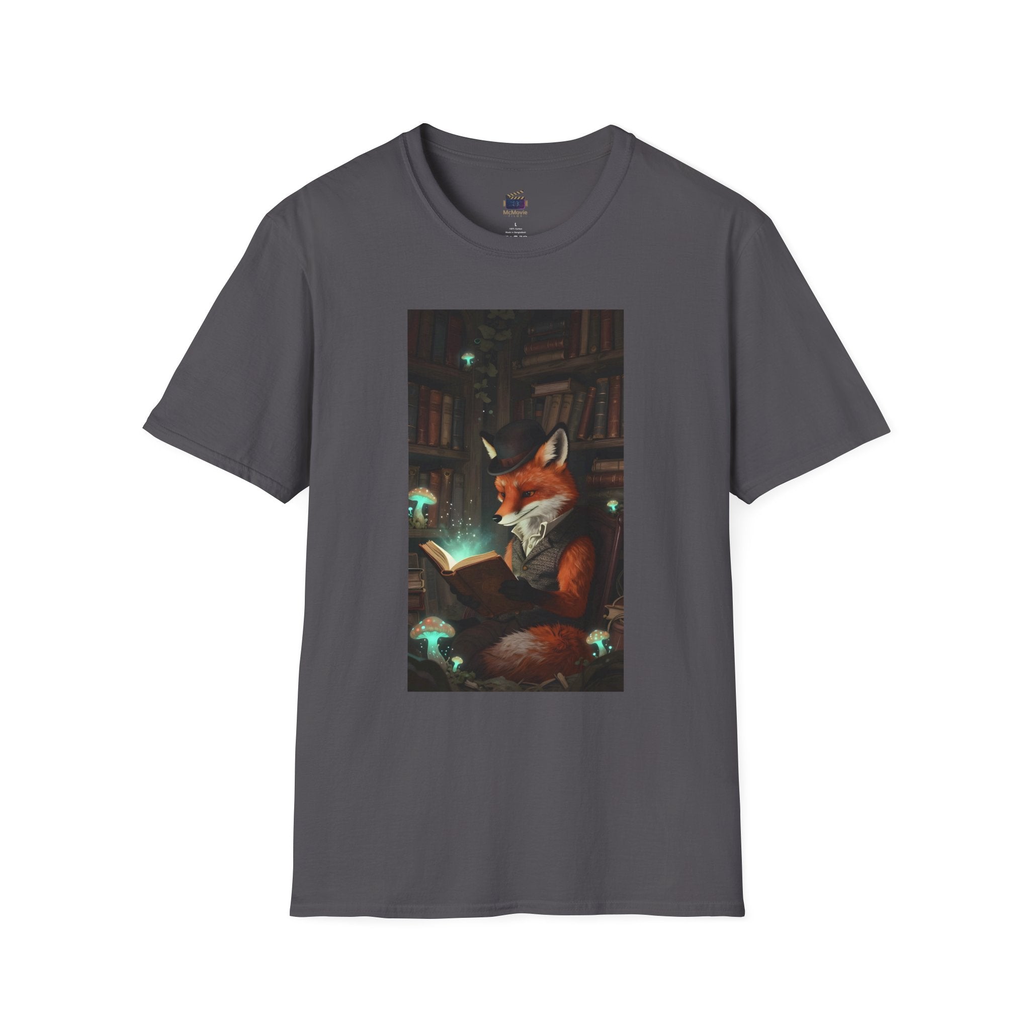 Fox Reading Book – T-Shirt